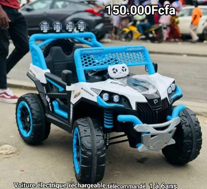 🚗💨 Offrez l’aventure à votre enfant !

Découvrez cette superbe voiture électrique rechargeable télécommandée, parfaite pour les enfants de 1 à 6 ans.