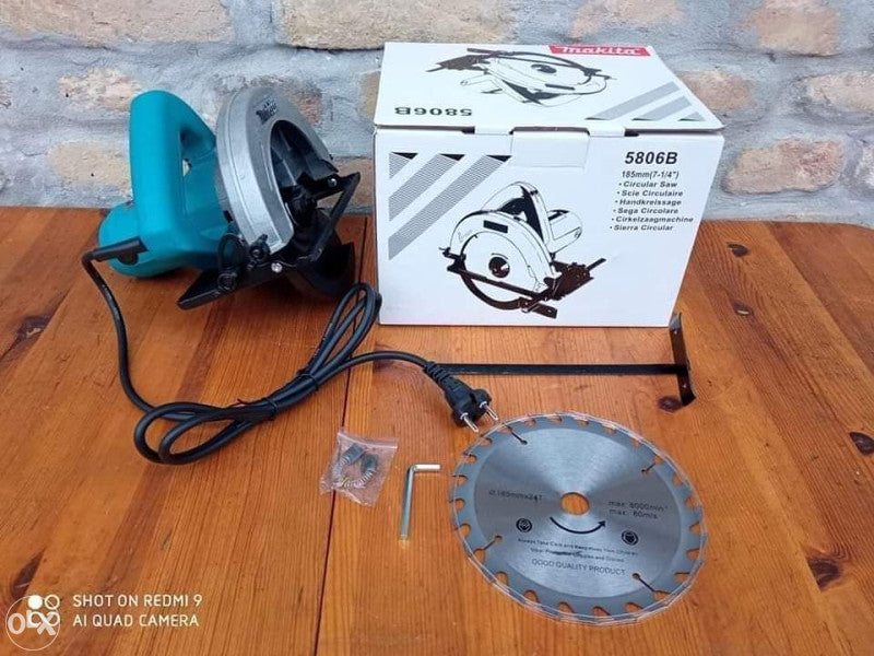 🔧 Scie Circulaire MAKITA 5806B – Puissance &amp; Précision à Petit Prix ! 🔧